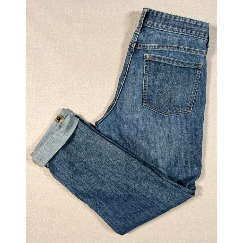 Gap Women's Sexy Boyfriend Capri Jeans - Medium Wash - Size 4 / 27